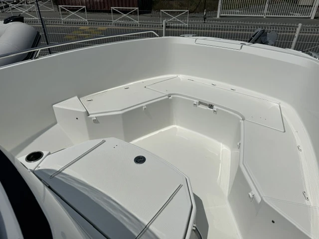 Jeanneau Cap Camarat 7.5 CC de alquiler a La Rochelle