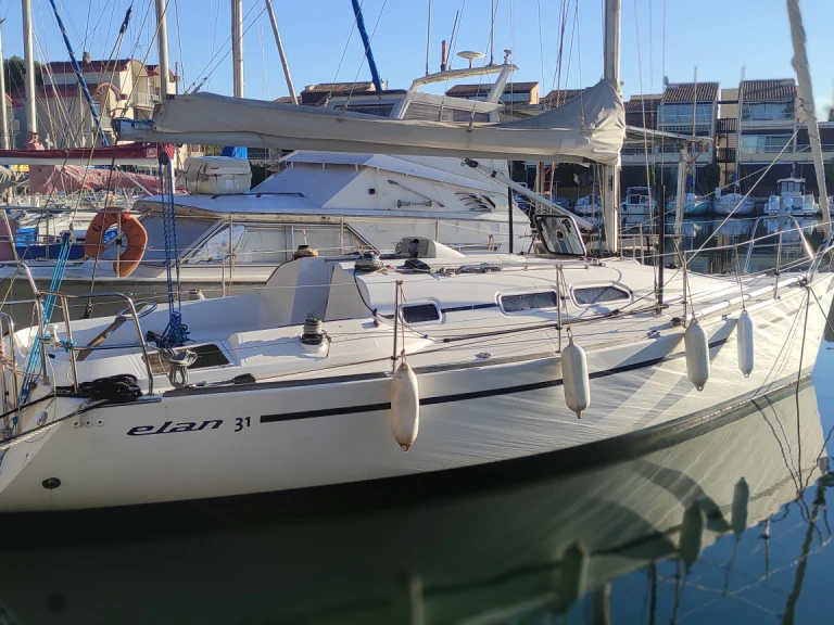 Velero para alquilar Gruissan al mejor precio