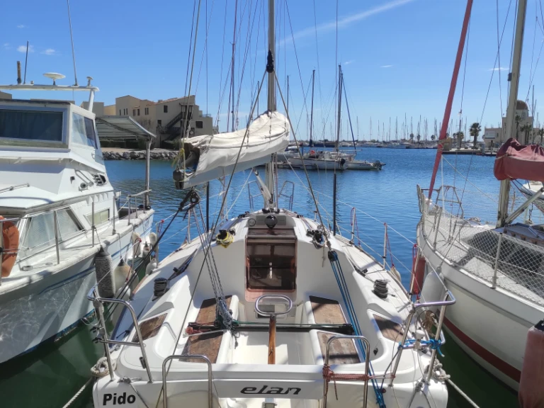 Alquiler Gruissan - Elan Elan 31 en SamBoat
