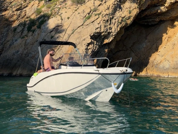 Alquiler Lancha en Marsella - Quicksilver Activ 675 Open