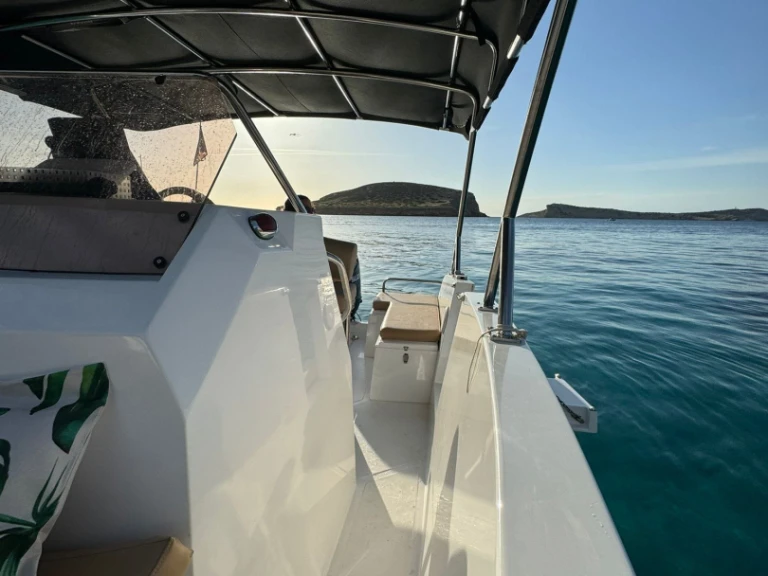 Cattleya X6 de alquiler a Sant Antoni de Portmany