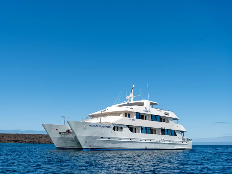 Catamarán para alquilar Baltra Island al mejor precio