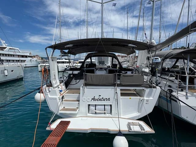 Alquiler de embarcaciones Dufour Dufour 41 enTrogir en Samboat