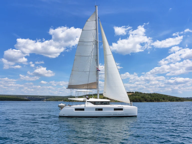 Alquiler de Lagoon Lagoon 46 en Skradin