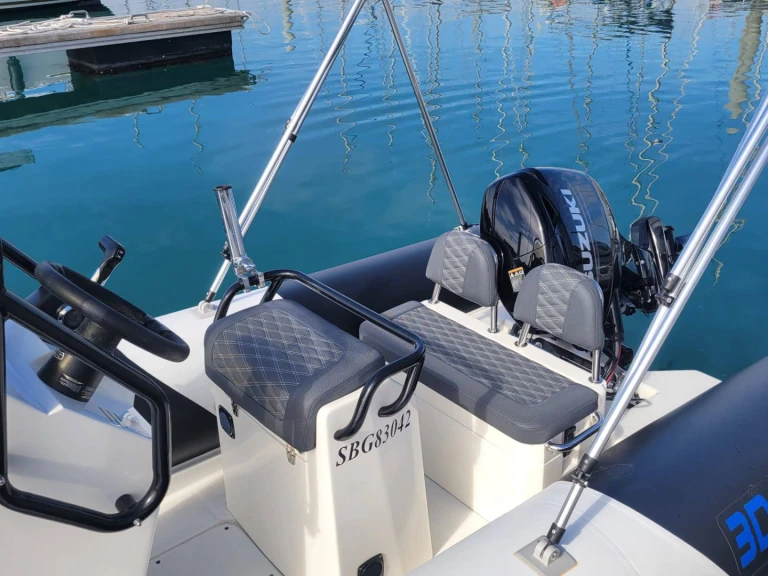 Alquiler de barcos Saint-Quay-Portrieux barato de 3D TENDER - TR54