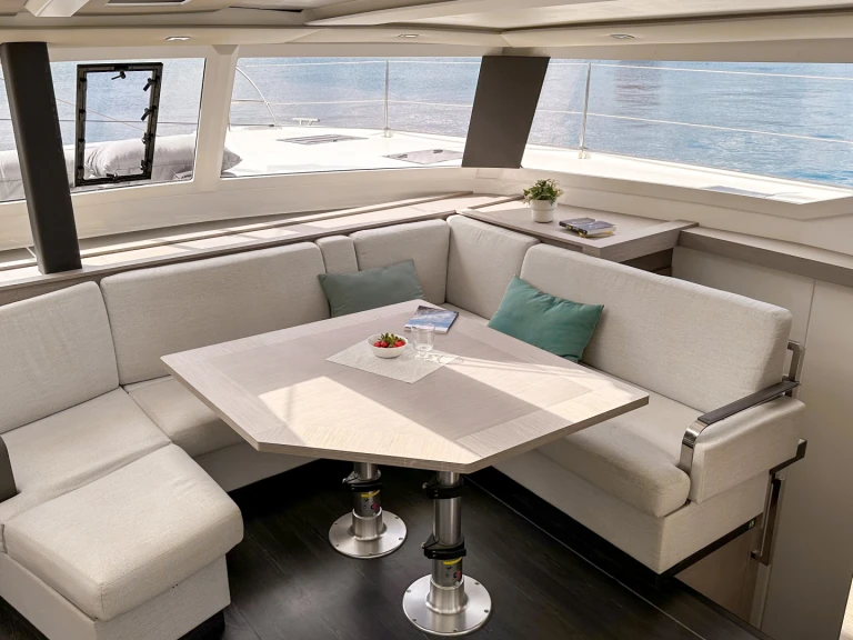 Alquiler de Fountaine Pajot Tanna 47 en Marmaris