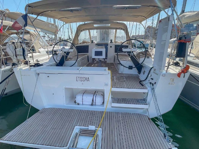 Alquiler Velero en Hyères - Dufour Dufour 430