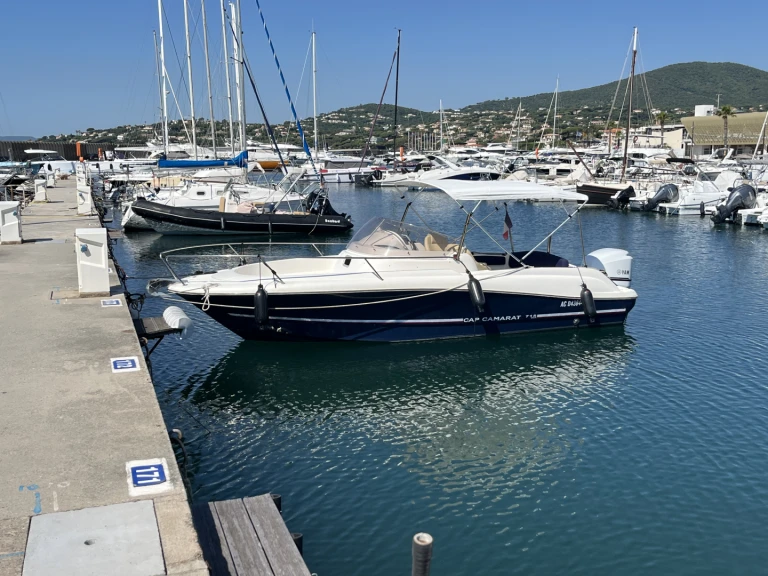 Alquiler de embarcaciones Jeanneau Cap Camarat 7.15 WA enSainte-Maxime en Samboat