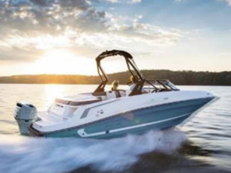 Alquiler de Bayliner VR5 en Aix-les-Bains