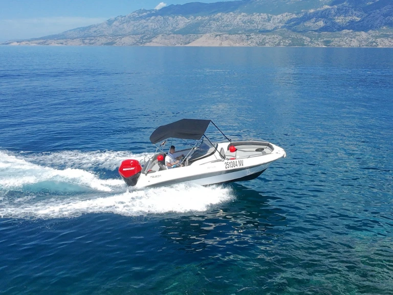 Alquiler de Galia 520 Open en Novalja