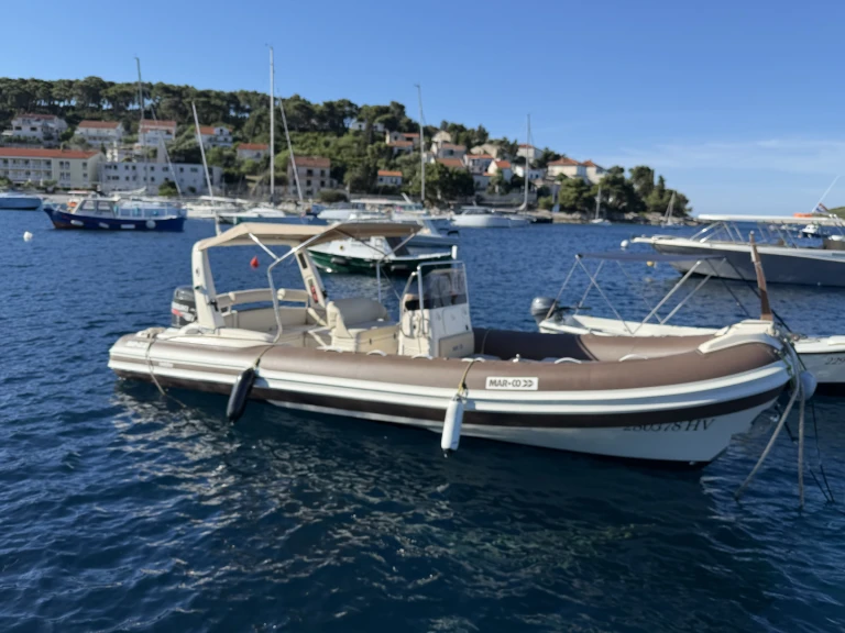 Alquiler Neumática en Hvar - Marco Twentythree power 