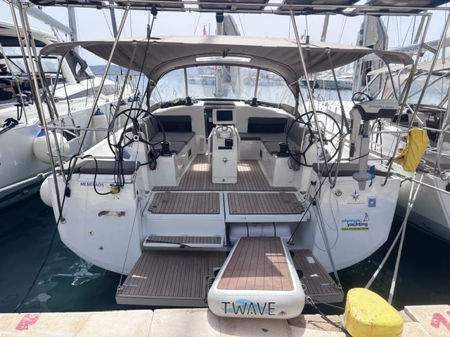 Alquiler de Jeanneau Sun Odyssey 490 en Lávrio