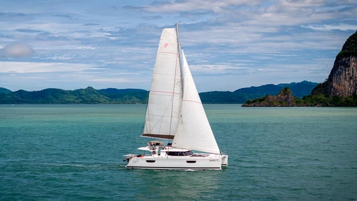 Alquiler de Fountaine Pajot Saba 50 en Ao Po