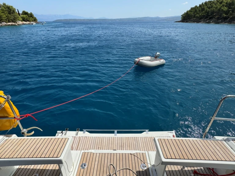 Alquiler Velero en Split - Bénéteau Oceanis 35