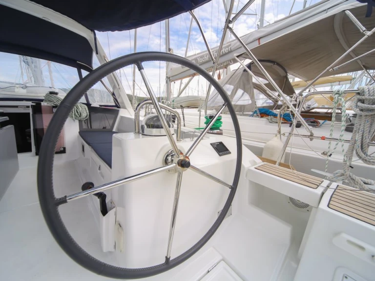 Bénéteau Oceanis 45 de alquiler a Bas du Fort