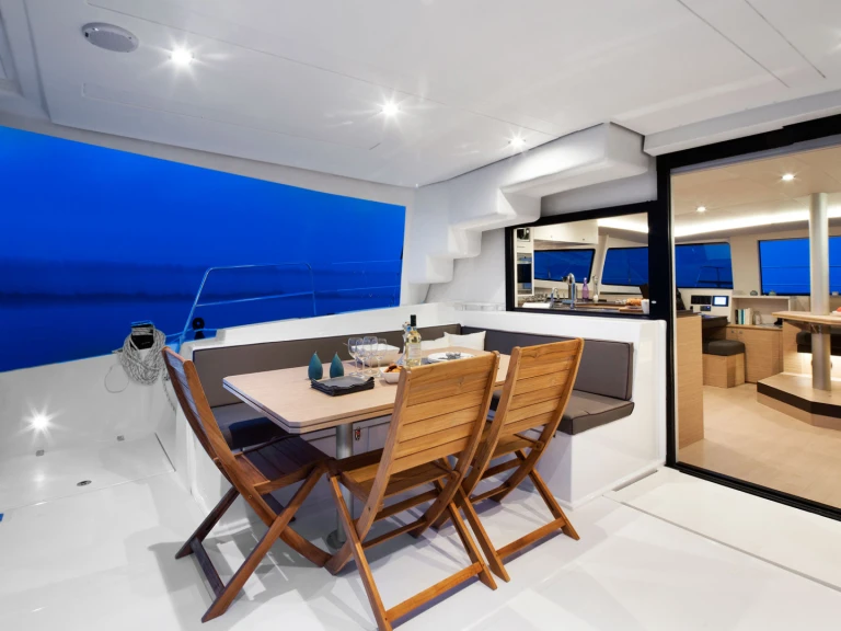 Catamarán para alquilar Punat al mejor precio