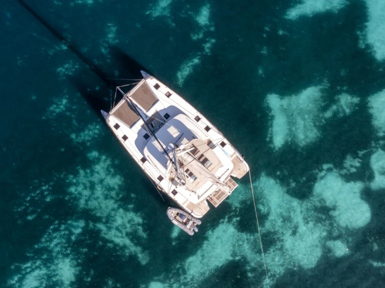 Alquiler de Catamarán, con o sin patrón Lagoon Olbia Port