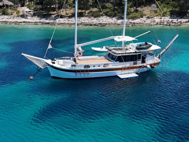 Alquiler Velero Traditional con o sin  título de navegación
