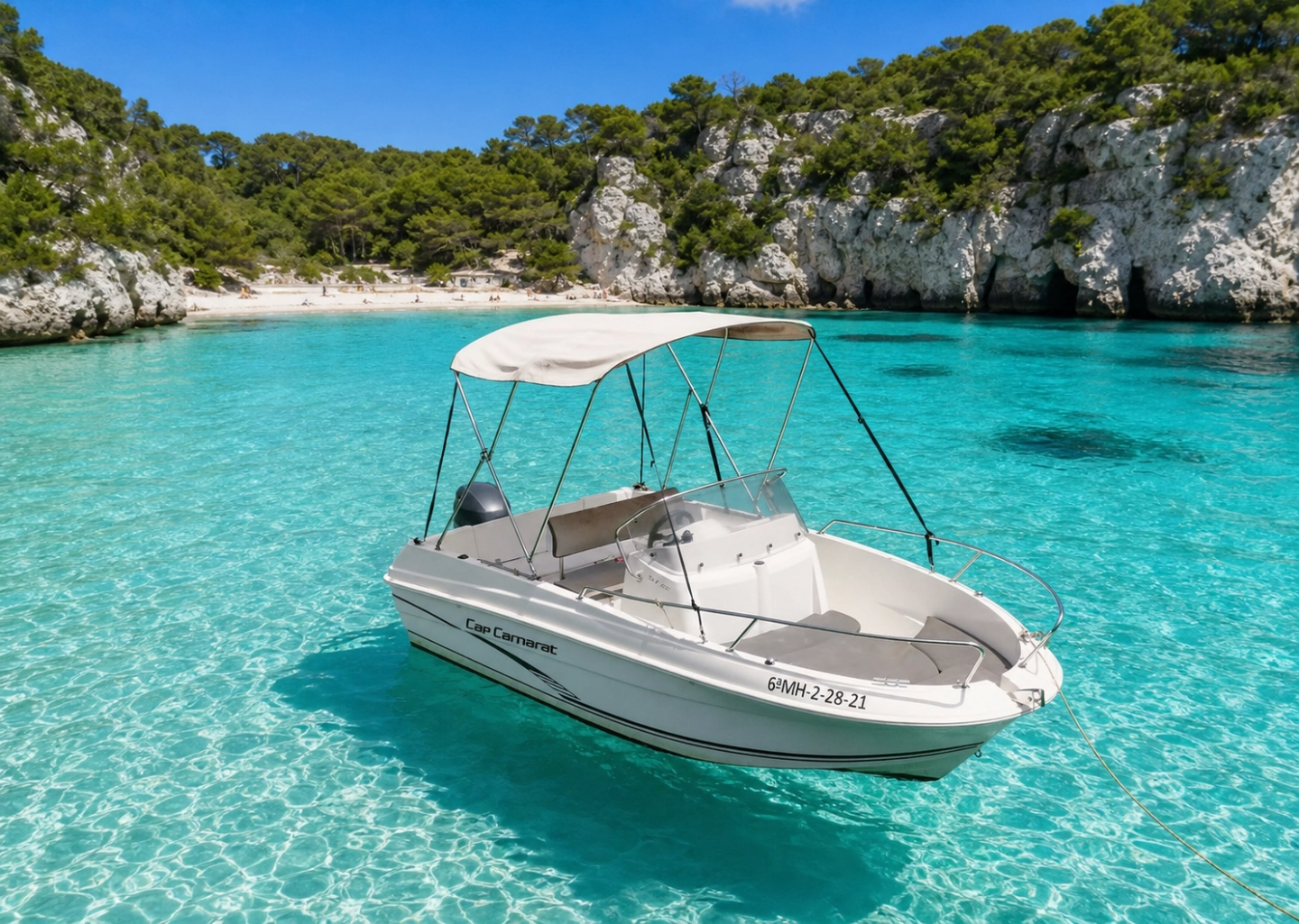 Barco Jeanneau Cap Camarat 5,15 con titulación en Cala Santandria en Ciutadella