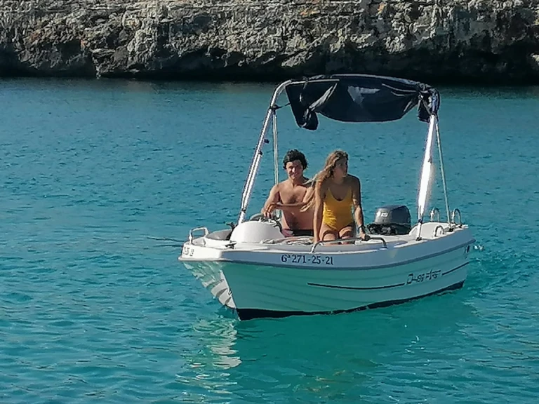 Alquiler Ciutadella - Dipol D-400 F1RST en SamBoat