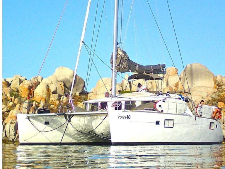 Alquiler Catamarán en La Maddalena - Lagoon Lagoon 440