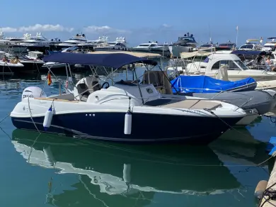 Alquiler de Jeanneau Cap Camarat 6.5 WA en Ibiza (Ciudad)