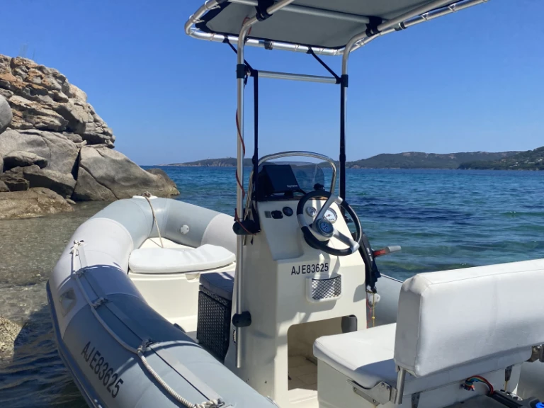 Alquiler de embarcaciones Bombard Ribster 500 enPorto-Vecchio en Samboat
