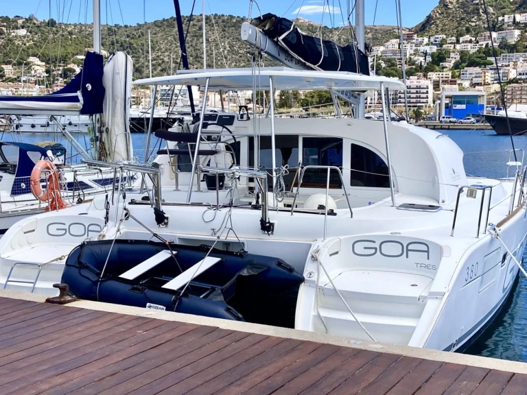Alquiler Catamarán Lagoon con o sin  título de navegación
