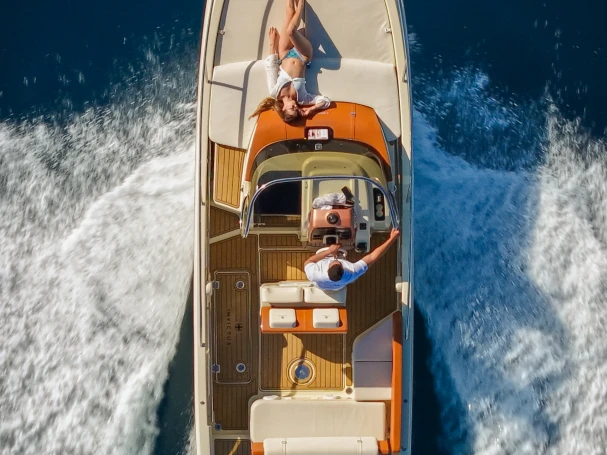 Alquiler Mandelieu-la-Napoule - Invictus  Invictus 240 CX en SamBoat