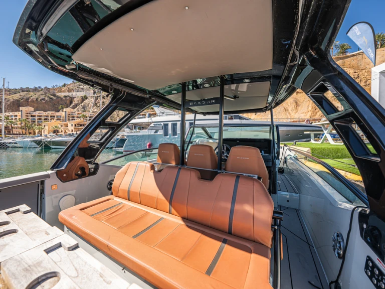 Alquiler de barcos Altea barato de saxdor 320GTO