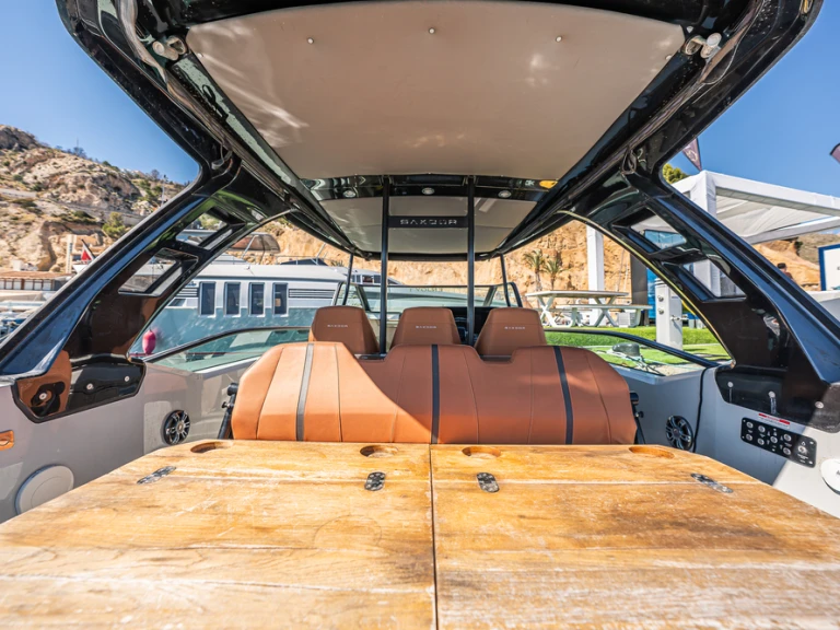 Alquiler Lancha en Altea - Italboats saxdor 320GTO