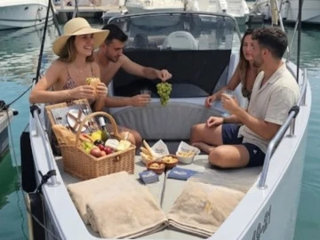 Alquiler de embarcaciones Nuva Nuva M6 Open enAlicante en Samboat