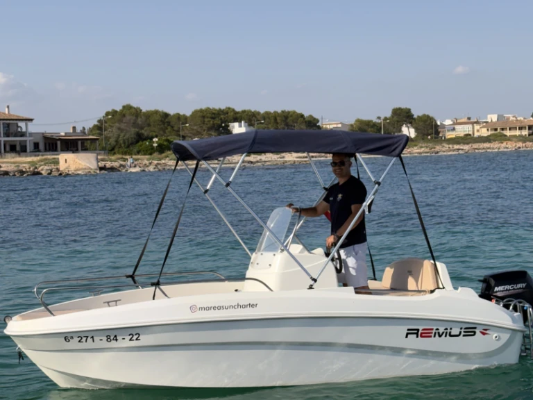 Alquiler de barcos s'Estanyol de Migjorn barato de Remus 450 open