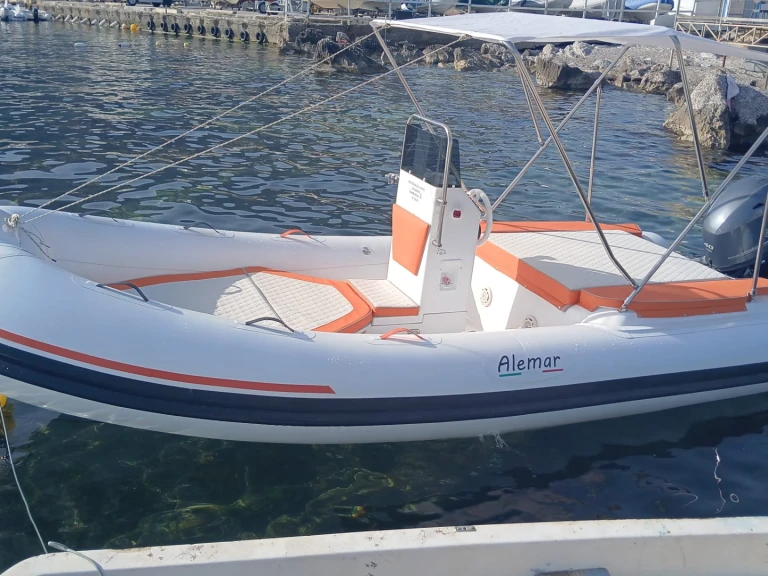 Alquiler Isola delle Femmine - Bwa Bwa 4.80 en SamBoat