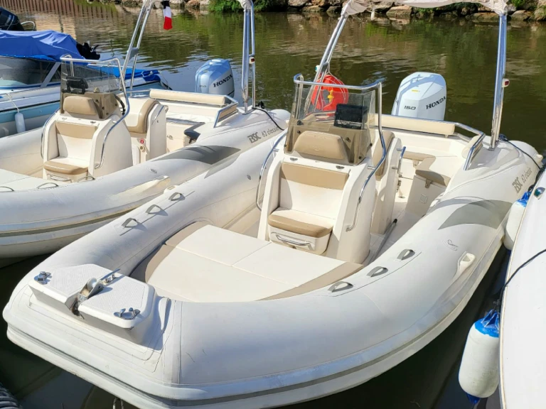 Alquiler de barcos Hyères barato de Tempest 626