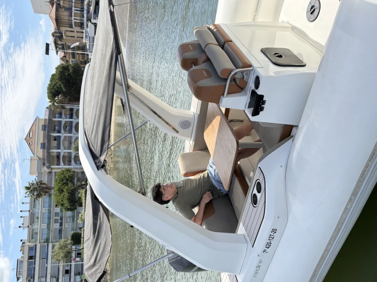 Alquiler de embarcaciones Zodiac Medline 7.5 enArcachon en Samboat