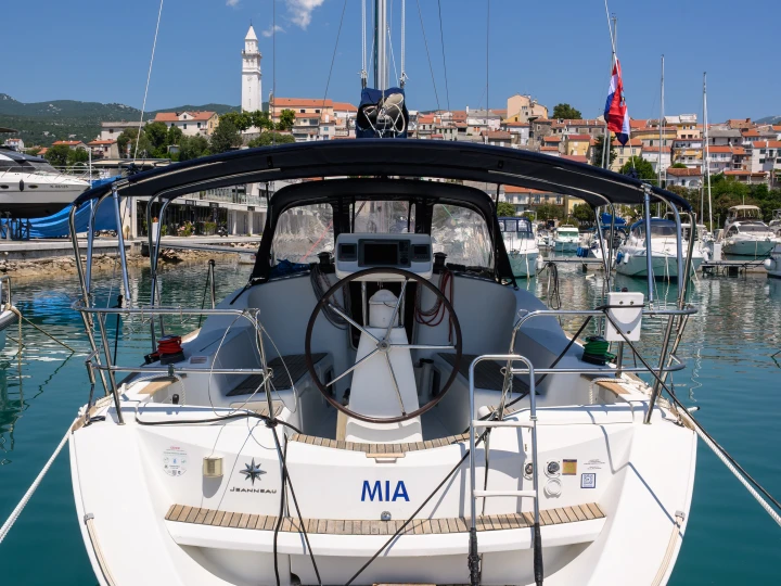 Alquiler de barcos Novi Vinodolski barato de Sun Odyssey 36i