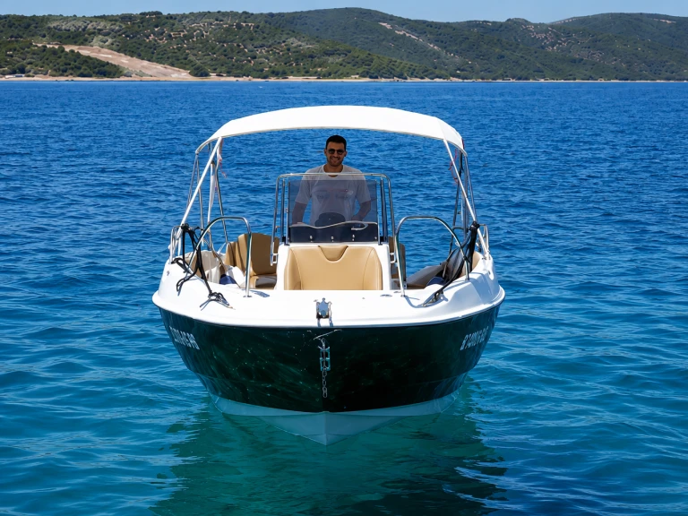 Alquiler Alcocéber - AQUA 620 en SamBoat