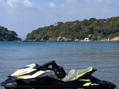 Alquiler de barcos La Londe-les-Maures barato de GTI 130