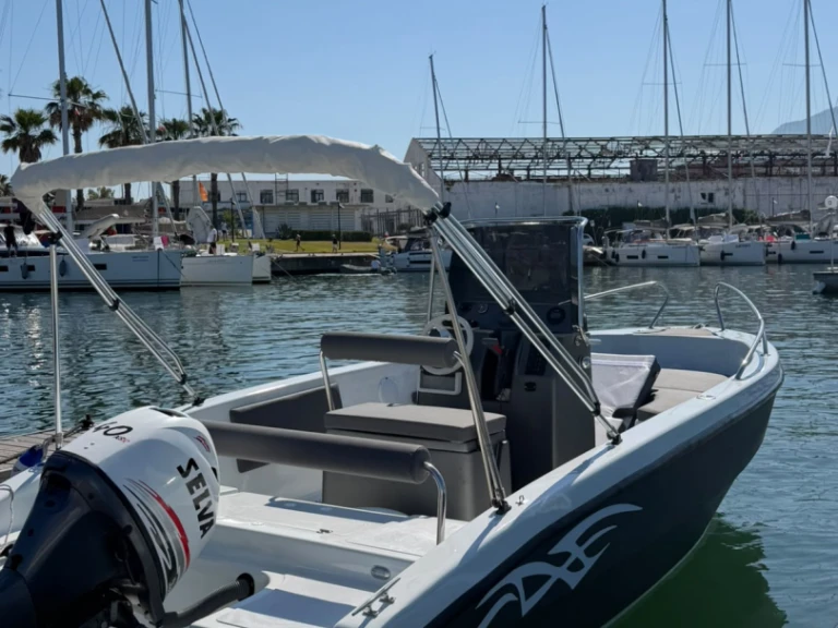 Lancha para alquilar Castellammare di Stabia al mejor precio