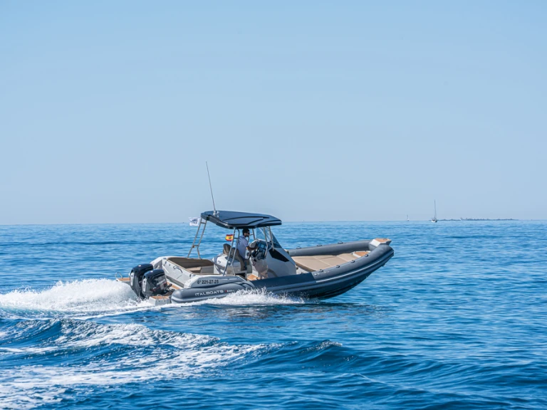 Italboats Stingher 28GT Lux de alquiler a Altea