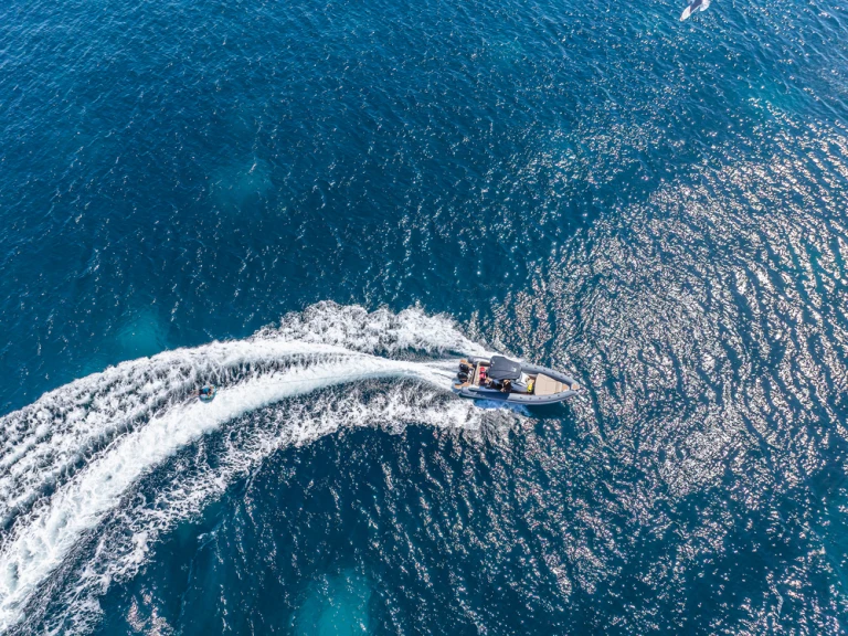 Alquiler Altea - Italboats Stingher 28GT Lux en SamBoat