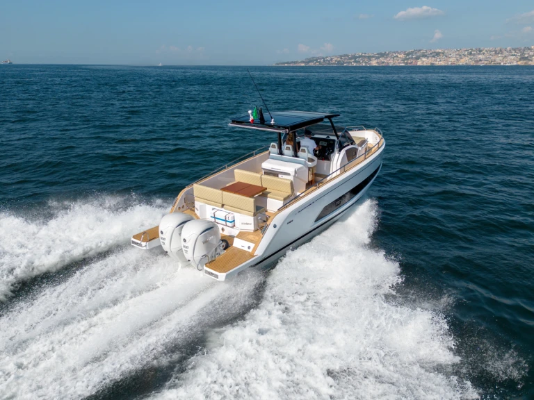 Alquiler de embarcaciones Salpa AVANTGARDE 1.1 enCannes en Samboat