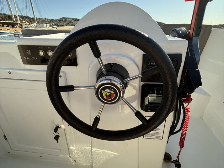 Alquiler de Yate de lujo, con o sin patrón Prusa Marine Marsella