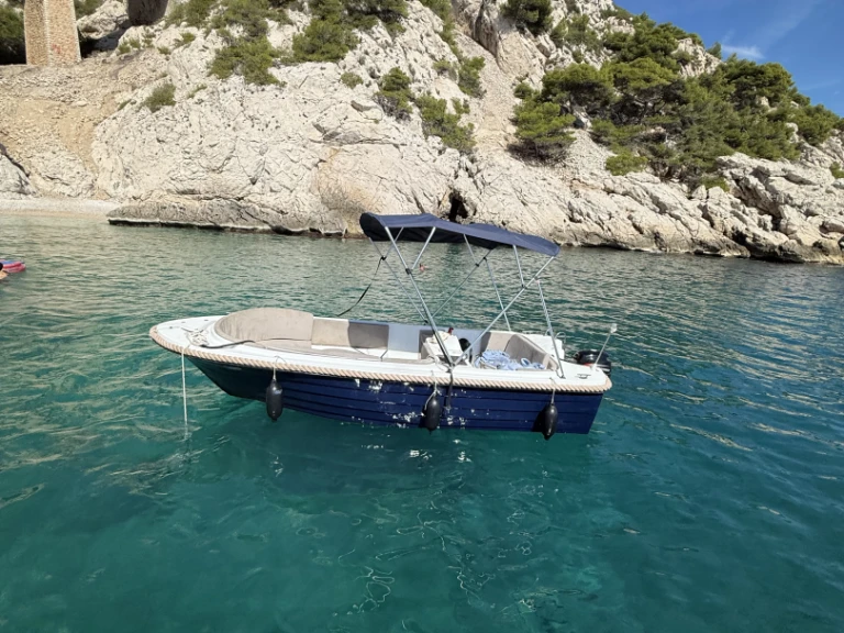Alquiler Yate de lujo Prusa Marine con o sin  título de navegación