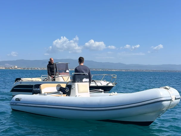 Neumática para alquilar Cagliari al mejor precio