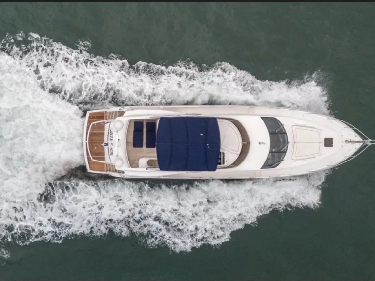 Alquiler de Sunseeker Manhattan 80 en Miami