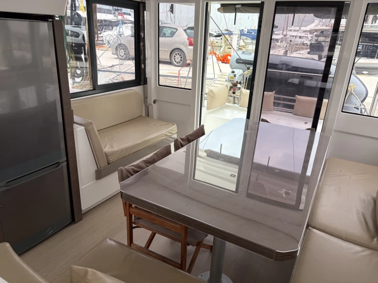 Alquiler de Catamarán, con o sin patrón Bali Álimos