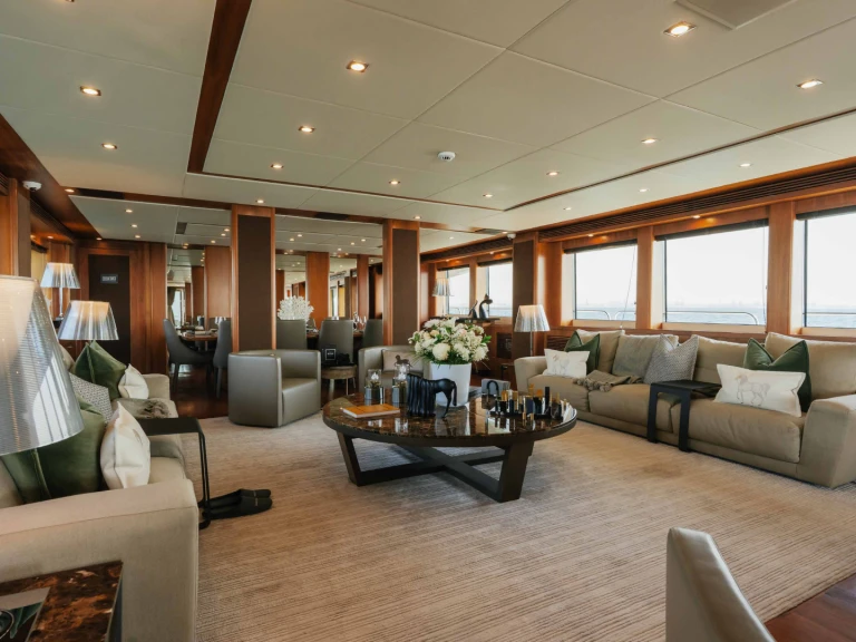 Yate de lujo para alquilar Dubai Marina al mejor precio