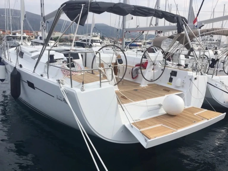 Alquiler de barcos Seget Donji barato de Hanse 505